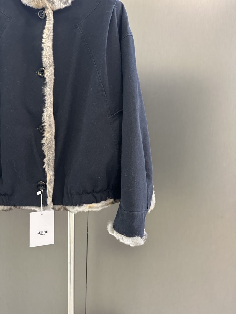 Ce1i*e outwears